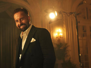 Supporting image for story: Alfie Boe talks ahead of Birmingham show