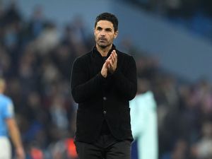 Supporting image for story: Arsenal boss Mikel Arteta says he did not speak to FA about England job