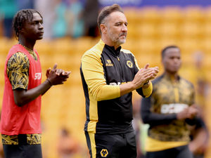 Supporting image for story: Liam Keen analysis: Worrying Wolves performances have fans concerned