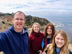 Warren Skidmore with his wife Isabelle and daughters Hannah and Tessa