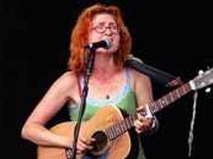 Supporting image for story: Eddi Reader to perform new songs in Telford