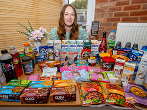 Supporting image for story: Wolverhampton's money-saving mum gets thousands of new followers overnight after catching the eye of social media celebrity