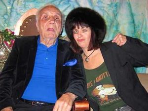 Supporting image for story: Jake LaMotta visits Wolverhampton