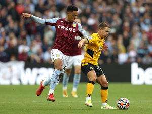 Supporting image for story: Aston Villa 2 Wolves 3 - Villa Player Ratings 