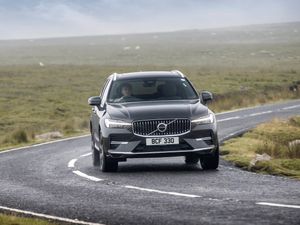 Supporting image for story: Practical with a quality interior – The Volvo XC60 Inscription T6 Recharge