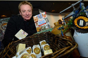 Supporting image for story: In pictures: Thousands turn out for Whitchurch Food Festival
