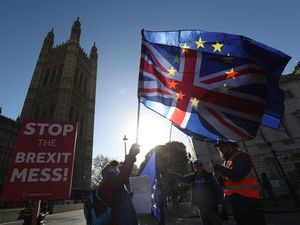 Supporting image for story: What are the key Brexit amendments tabled by MPs?