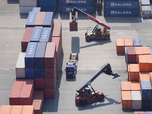 Supporting image for story: South Korea expands support for semiconductor industry amid tariffs uncertainty