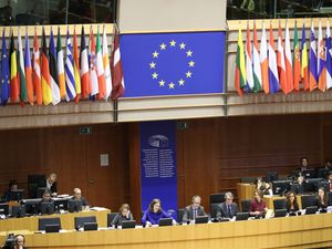 Supporting image for story: DUP seeks to block Sinn Fein bid for European Parliament ‘observer status’