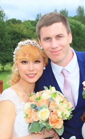 Mia and Robert on their wedding day