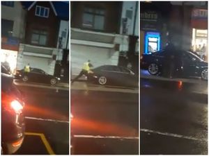 Supporting image for story: WATCH: Brave cops try to stop Audi getaway car fleeing terrifying jewellers ram-raid 