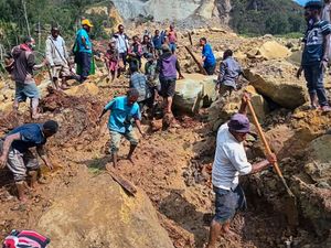 Supporting image for story: Australian aid prepared for Papua New Guinea as rain increases landslide danger