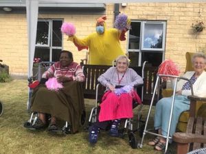 Supporting image for story: Residents enjoy day of fun as Commonwealth Games come to town