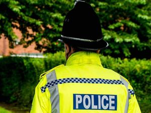 Supporting image for story: Police praise community in Telford who helped boy after he was injured after falling off bike