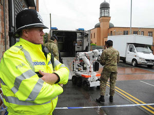 Supporting image for story: Midlands terror bomb mosques see security tightened
