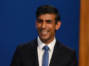 Supporting image for story: Sunak to unveil further £500m of support to help people into work