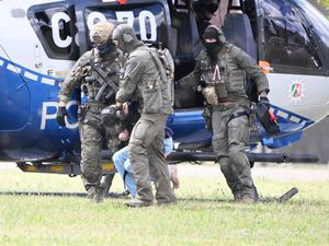 Supporting image for story: Man held on suspicion of murder after German festival knife attack