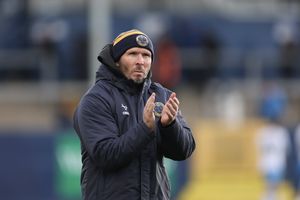 Supporting image for story: Dave Edwards: Shrewsbury improved but still lacking attacking quality