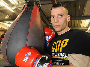 Supporting image for story: Chris Male pulls out of Murray fight