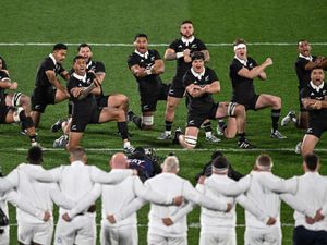 Supporting image for story: Jamie George laments ‘fine margins’ after England slip to New Zealand defeat