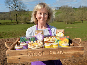 Supporting image for story: The taste of Easter traditions: Weekend meets the bakers making simnel cakes