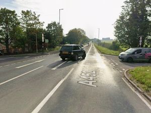 Supporting image for story: Major A-road in Walsall closed after road traffic collision