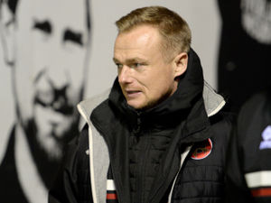 Supporting image for story: Dean Keates frustrated by Walsall players 'not doing their jobs'