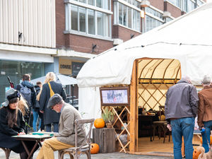 Supporting image for story: Shrewsbury's super Sundays are buzzing thanks to free parking and events