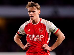 Supporting image for story: Arsenal captain Martin Odegaard set for three weeks out – Norway team doctor