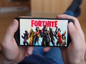 Supporting image for story: Epic Games promises to ‘fight’ Apple over app approval dispute
