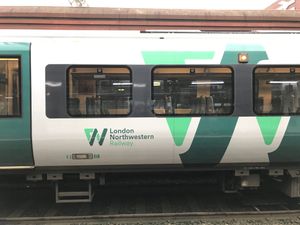 Supporting image for story: Plans for new train services between London and Manchester