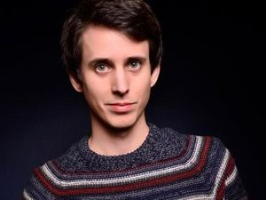 Supporting image for story: Comic Chris chips in to help Great Wyrley nursery