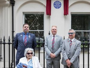 Supporting image for story