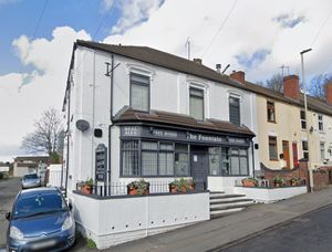 The Fountain is a cosy, old-fashioned and comfortable place for a drink