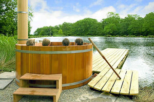 Supporting image for story: Glam tent really rocks