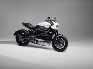 Supporting image for story: LiveWire One drops Harley-Davidson badging as part of redesign