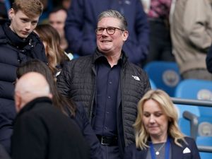 Supporting image for story: Starmer says all his freebies have been properly declared