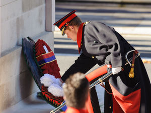 Supporting image for story: Mark Andrews on Saturday: Scoffing Major, how to end the US stand-off, and a bad call on Prince Harry