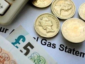 Supporting image for story: 'Act now' call on bills crisis for homes and businesses