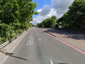 Supporting image for story: Cyclist rushed to hospital with 'life-changing injuries' after collision with car in Smethwick