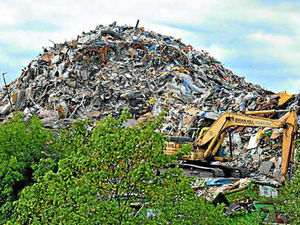 Supporting image for story: Legal move on rubbish mountain