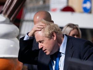 Supporting image for story: Johnson to hold Brexit talks with Juncker