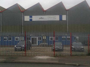 Supporting image for story: 25 evacuated in Smethwick machine fire