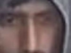 Supporting image for story: Appeal launched after woman's handbag snatched on busy Birmingham road