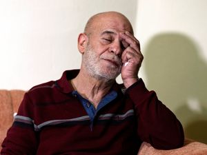 Supporting image for story: Lebanese man who spent 32 years in Syrian prisons welcomed home