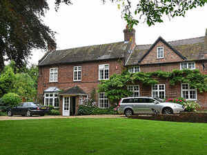 Supporting image for story: Jeremy Corbyn had 'country bumpkin' childhood in Shropshire manor