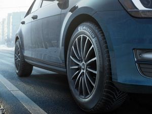 Supporting image for story: Michelin and Bridgestone to collaborate on more efficient tyre production