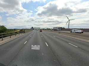 Supporting image for story: Multi-vehicle collision causes delays on M6 after lanes close