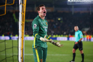 Eldin Jakupovic has become hot property at Hull City.