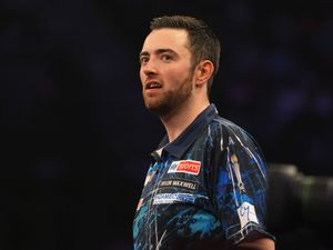 Supporting image for story: Gabriel Clemens shocks Luke Humphries to set up Michael van Gerwen clash